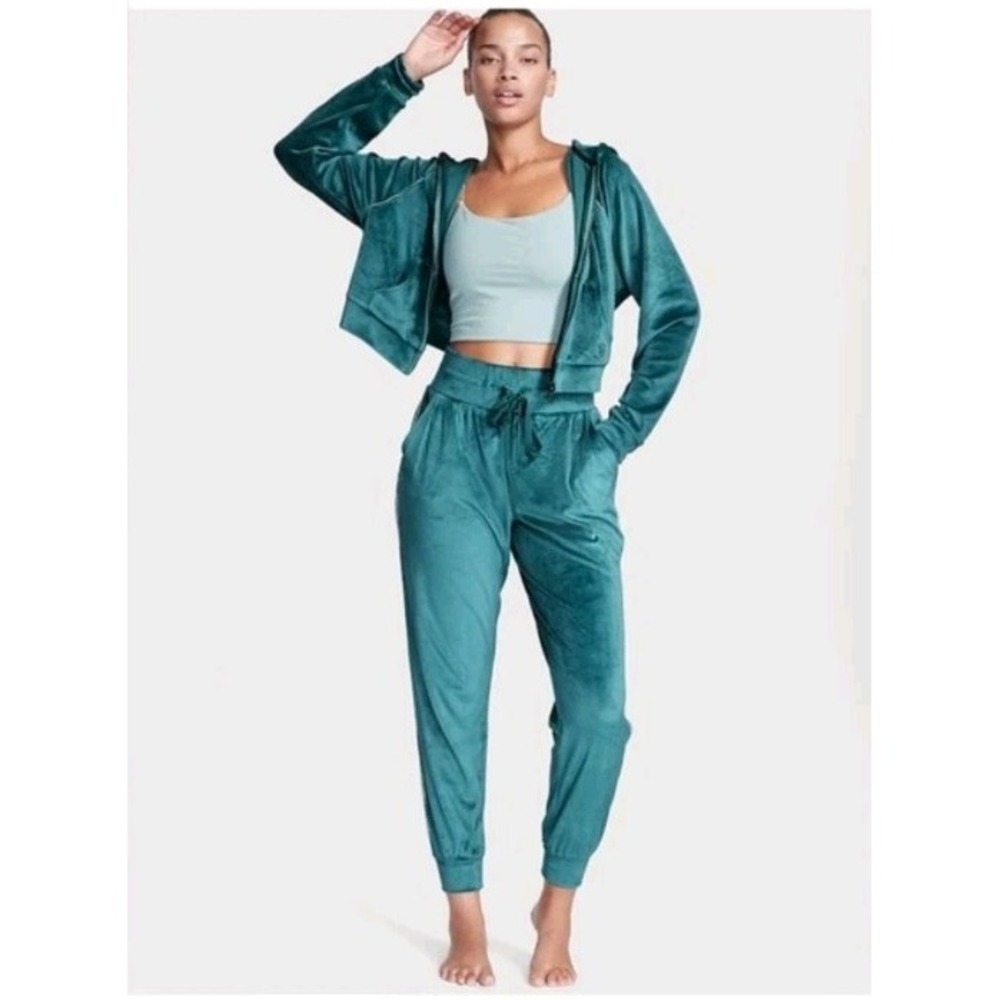 Victoria's Secret On Point Velour Track Suit M/L* Teal Rhinestone Hoodie Joggers